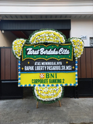Papan Bunga Duka di Bontang Kuala